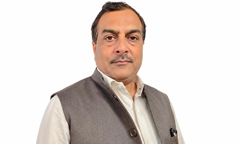 Mr. Vijay Kumar Dubey